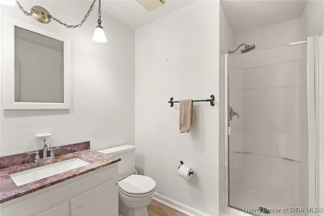 $460,000 | 1022 Broadleaf Court, Lanesville, IN 47136