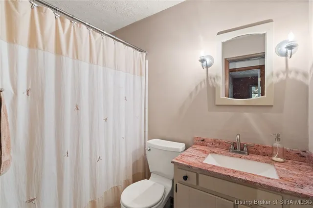 $460,000 | 1022 Broadleaf Court, Lanesville, IN 47136