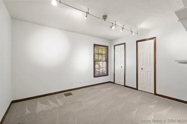 $460,000 | 1022 Broadleaf Court, Lanesville, IN 47136