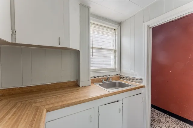 $425,000 | 190 Manton Avenue, Providence, RI 02909