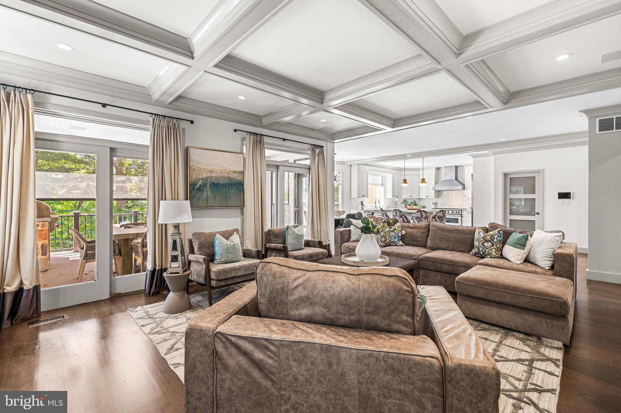 18 Hambleton Court Pikesville, MD 21208 - Photo 15 of 71 Family Room