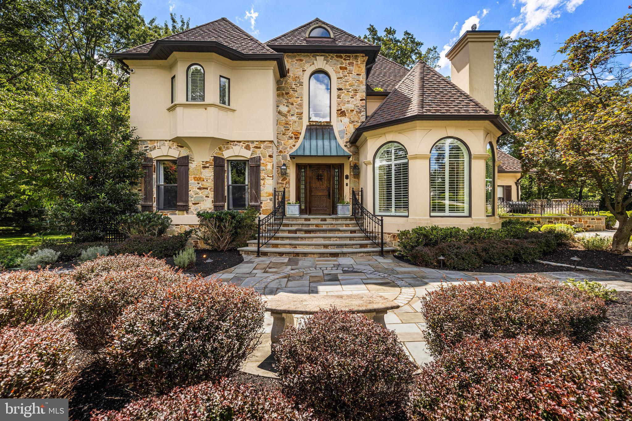 18 Hambleton Court Pikesville, MD 21208 - Photo 2 of 71