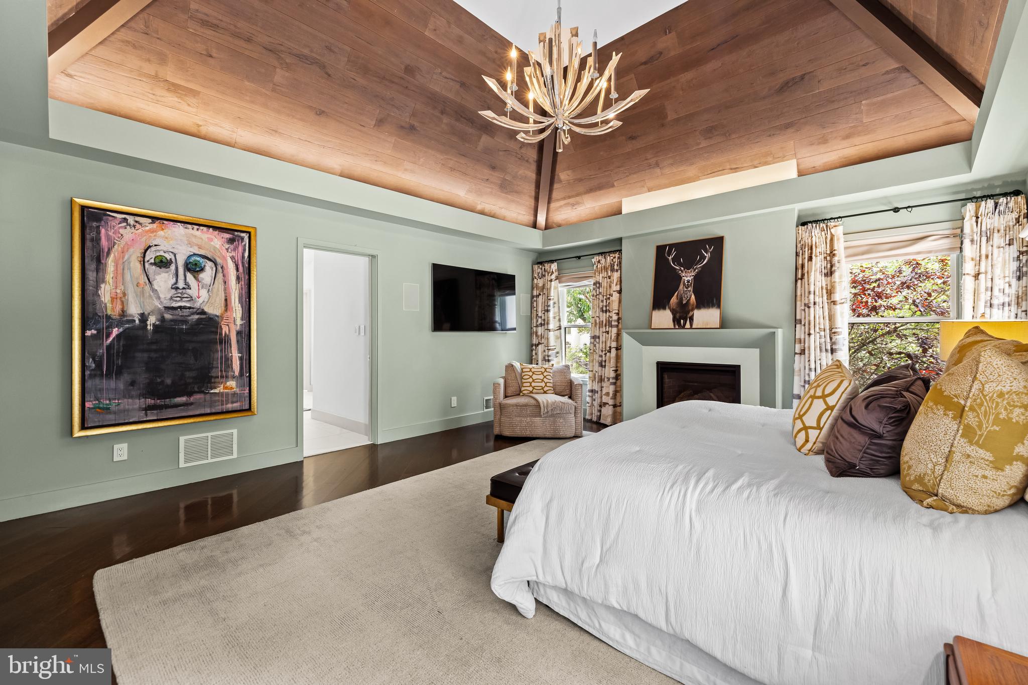 18 Hambleton Court Pikesville, MD 21208 - Photo 34 of 71 Primary Bedroom