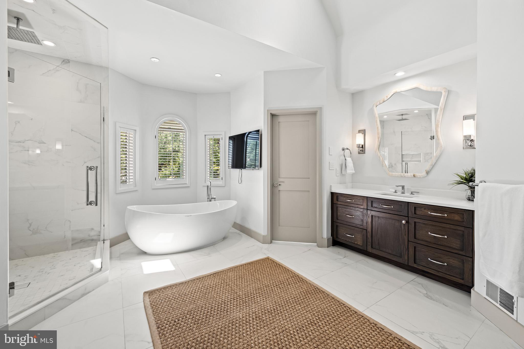 18 Hambleton Court Pikesville, MD 21208 - Photo 36 of 71 Primary Bath