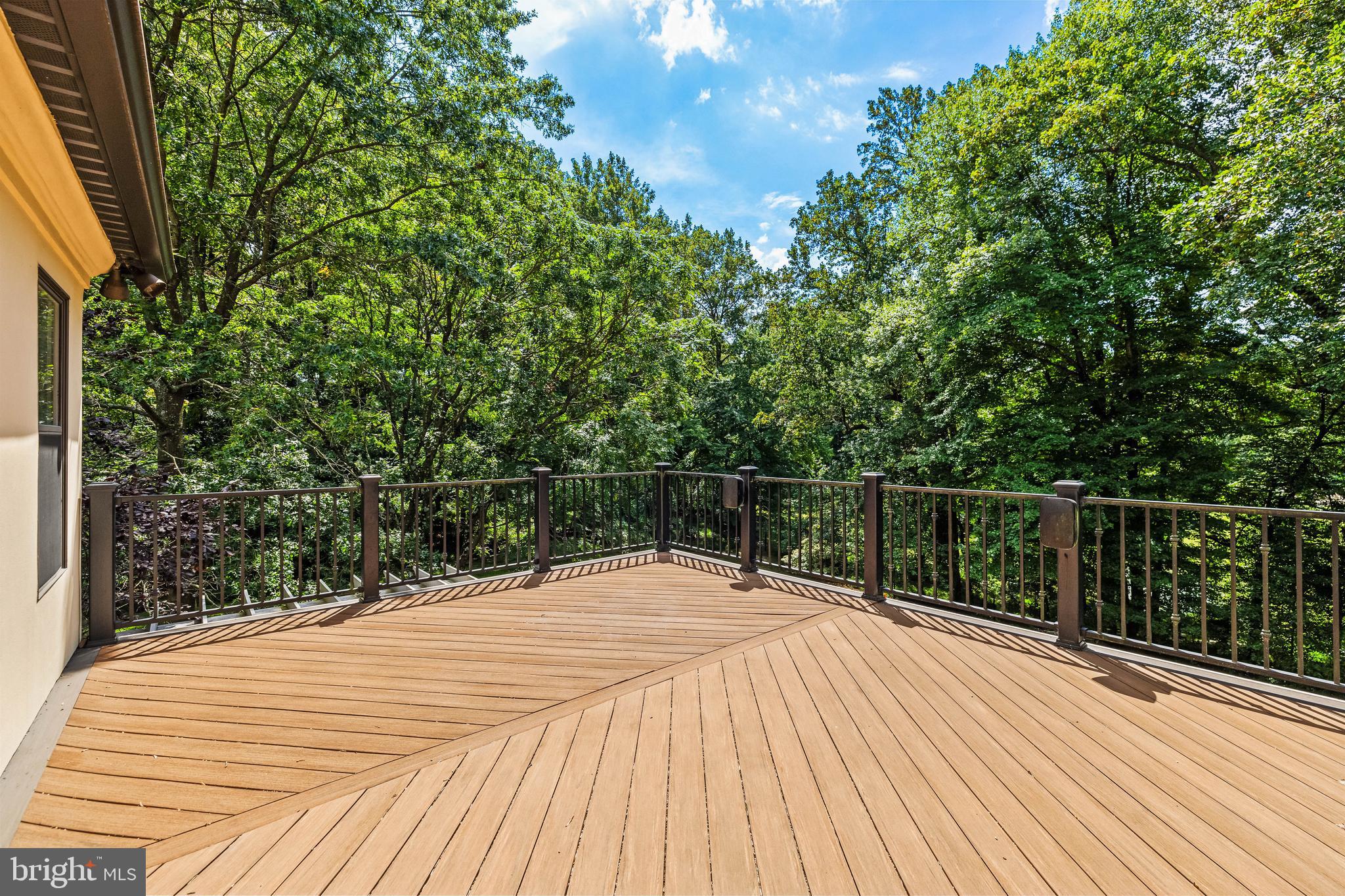 18 Hambleton Court Pikesville, MD 21208 - Photo 42 of 71 Sun Deck off Study