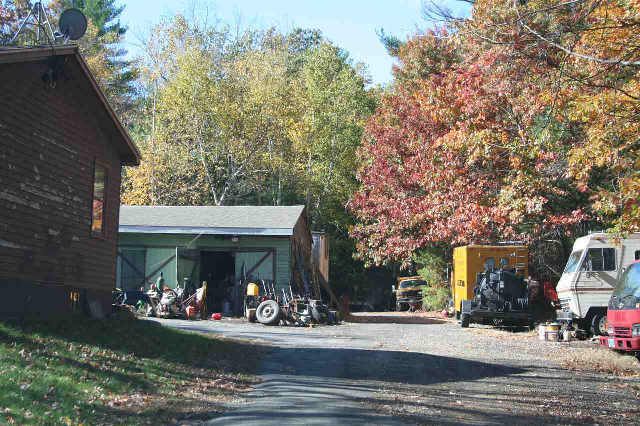 285 Windham Road Pelham, NH 03076 - Photo 3 of 4