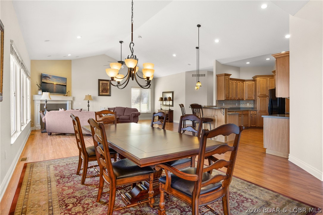 1386 Nichols Road Osage Beach, MO 65065 - Photo 15 of 62 Dining area