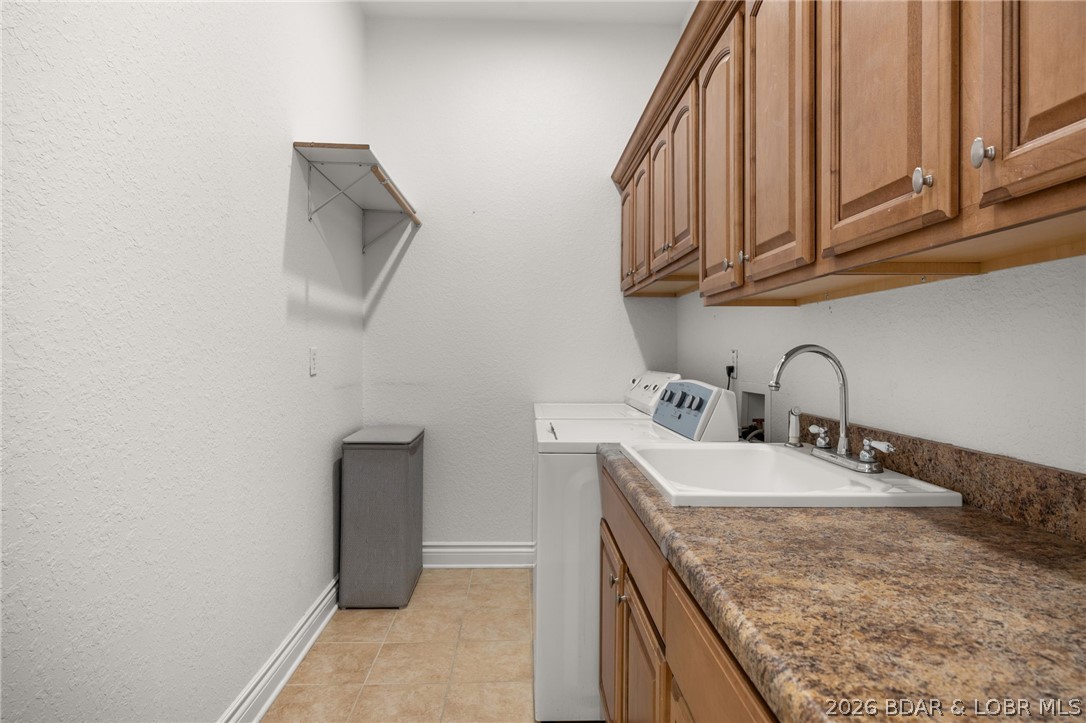1386 Nichols Road Osage Beach, MO 65065 - Photo 34 of 62 Laundry room located on the main level