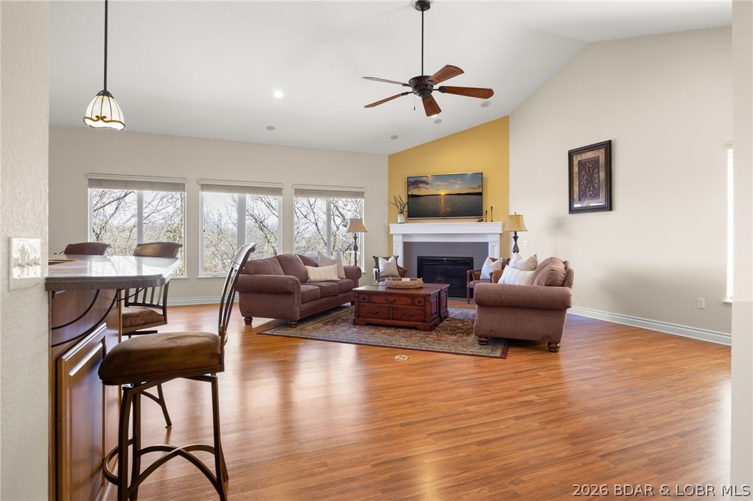 1386 Nichols Road Osage Beach, MO 65065 - Photo 7 of 62 Living room
