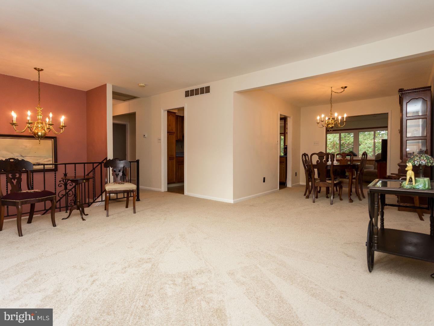 193 Stokes Road Medford Lakes, NJ 08055 - Photo 13 of 25