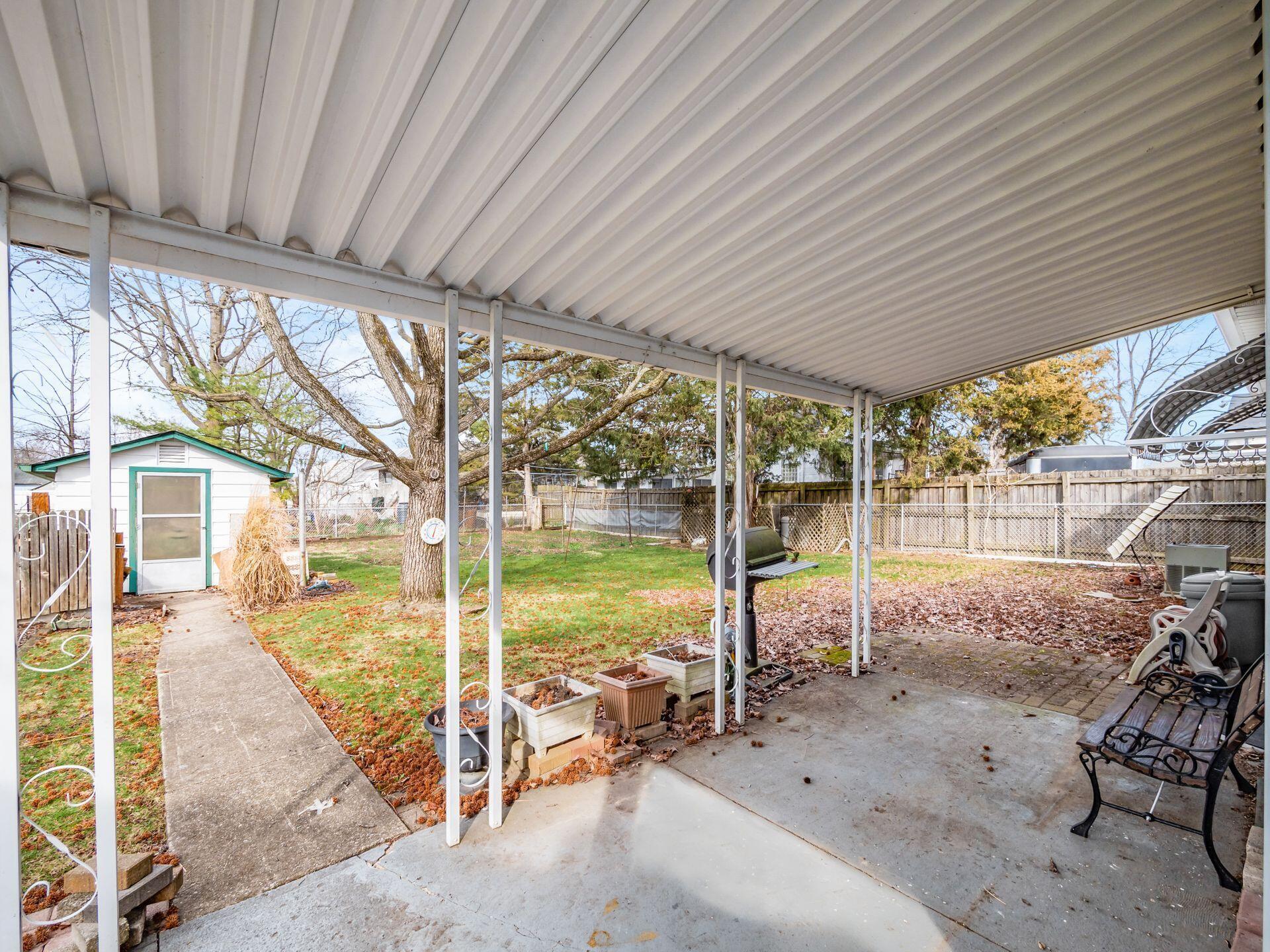 3339 Karl Road Columbus, OH 43224 - Photo 24 of 29 030_d937ef_N 3339 Karl Rd 063