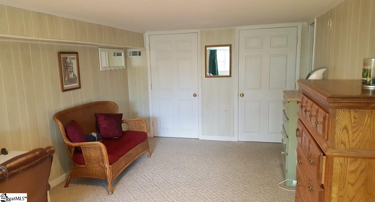 106 West Lee Road Taylors, SC 29687 - Photo 14 of 21 Gallery Image 14