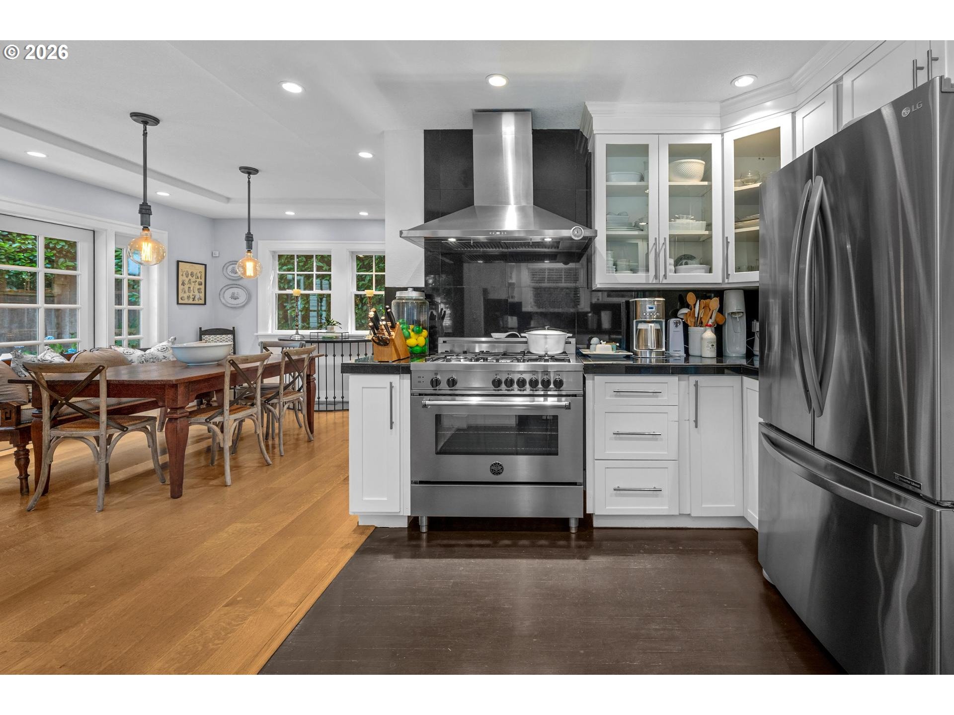 2798 Southwest Old Orchard Road Portland, OR 97201 - Photo 5 of 41 Kitchen
