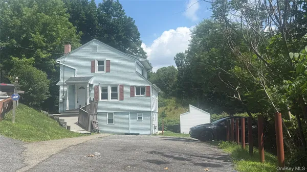 $2,800 | 26 Lattintown Road, Newburgh, NY 12550