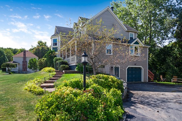 13 Carpenter Hill Road, Unit B Mendon, MA 01756 - Photo 2 of 30 Gallery Image 2