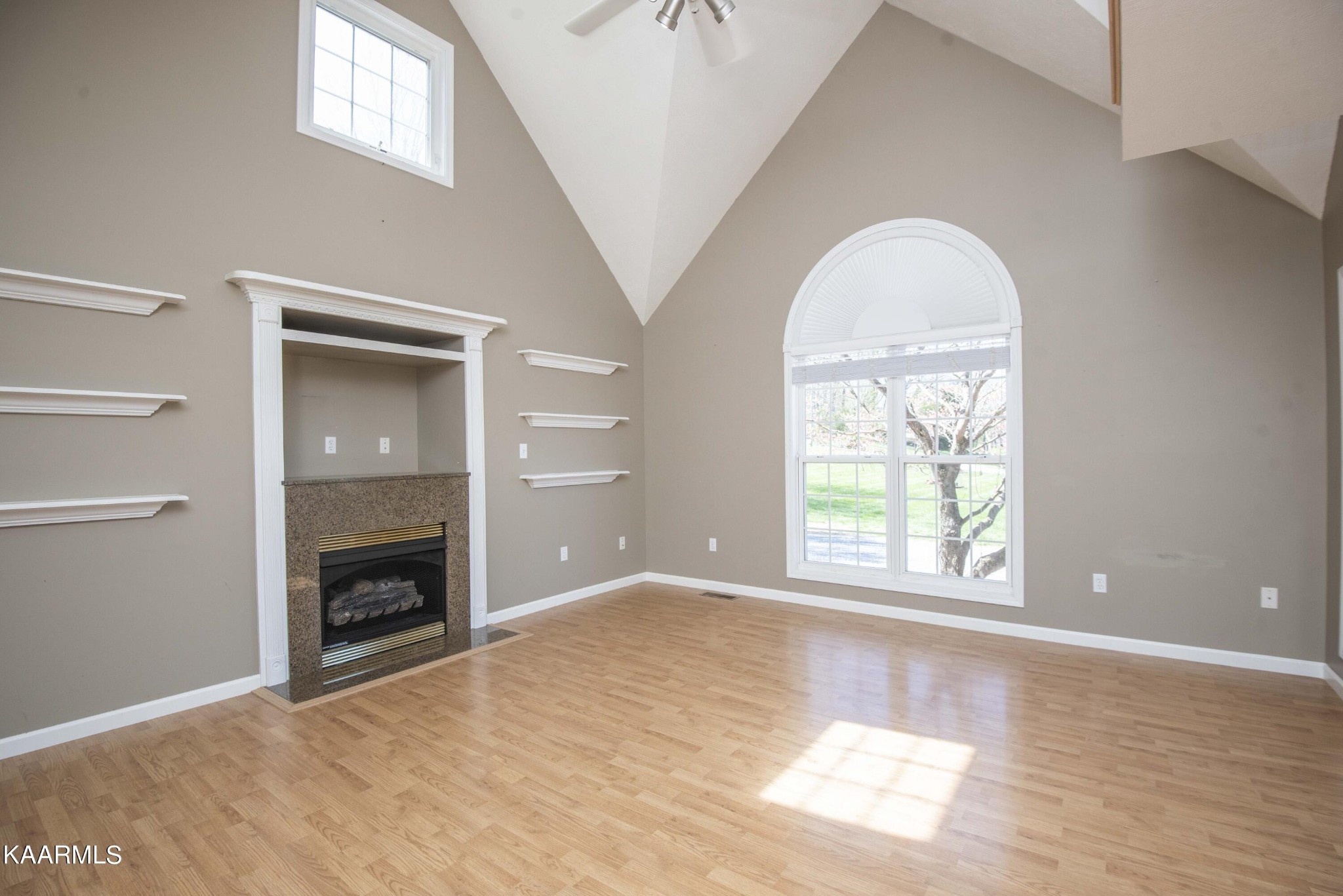 2735 Clover Hill Ridge Road Maryville, TN 37801 - Photo 11 of 58 Gallery Image 11