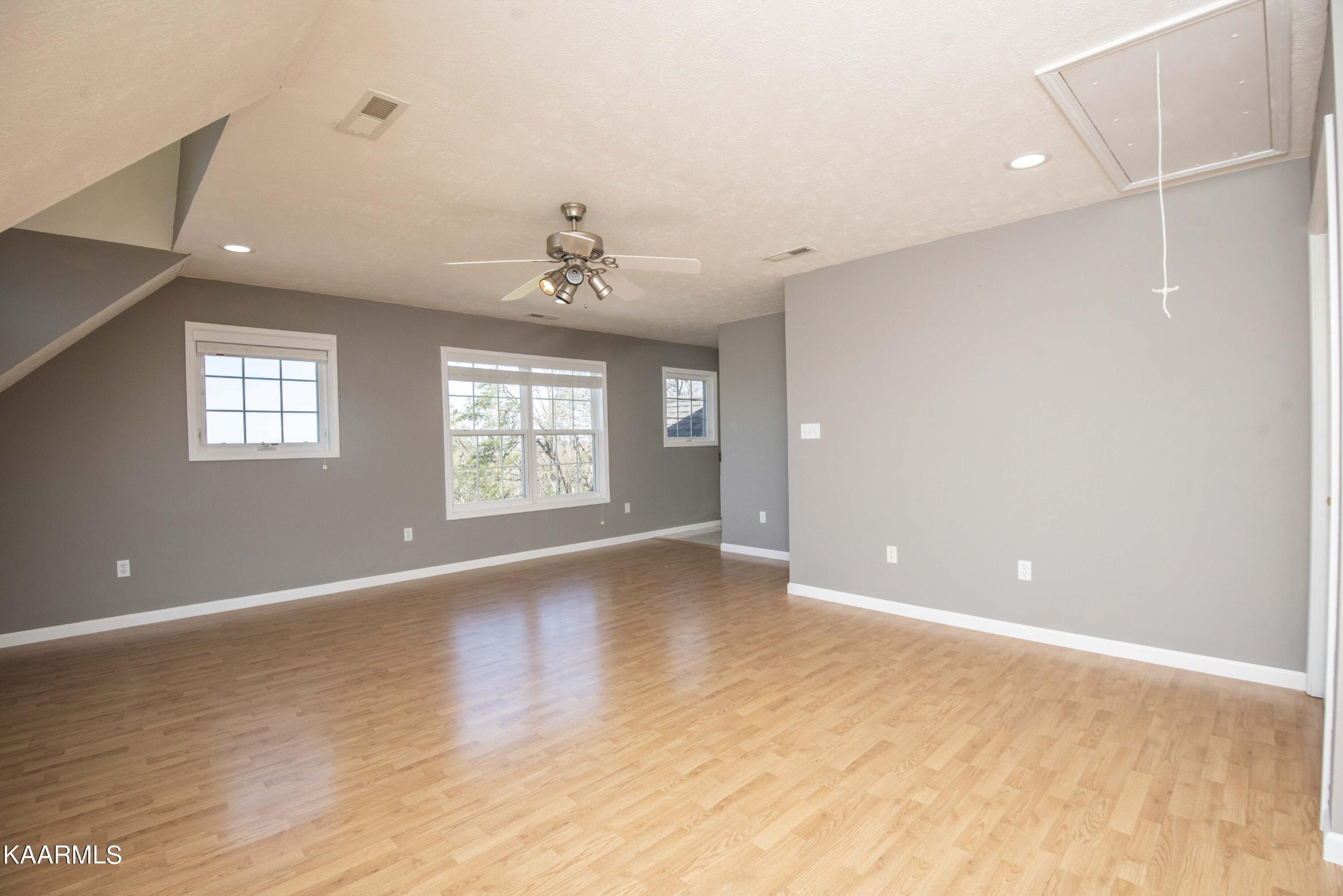 2735 Clover Hill Ridge Road Maryville, TN 37801 - Photo 26 of 58 Gallery Image 26