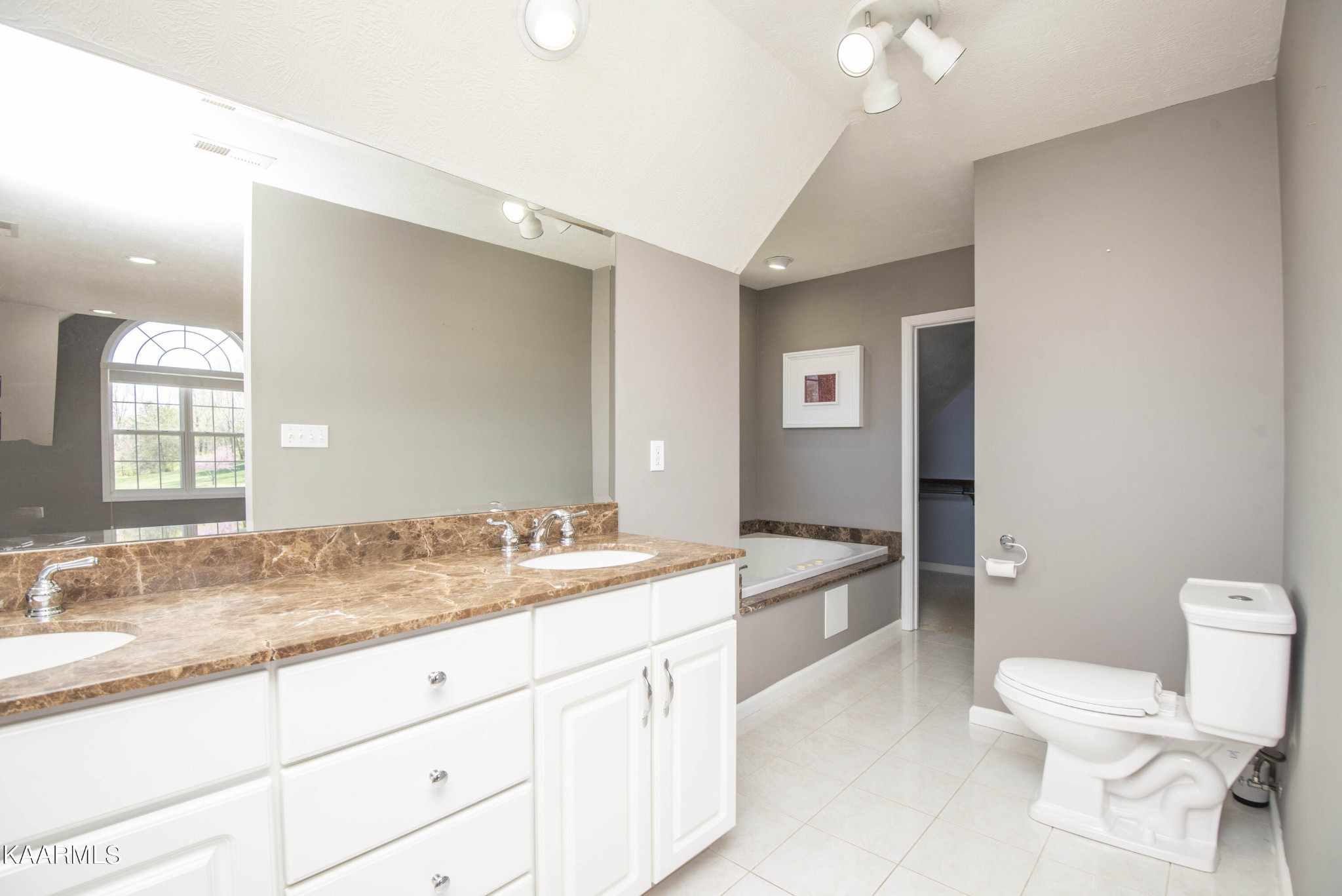 2735 Clover Hill Ridge Road Maryville, TN 37801 - Photo 29 of 58 Gallery Image 29