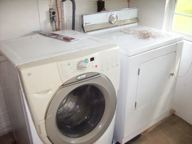 $199,900 | W6051 County Road B, Dalton, WI 53926