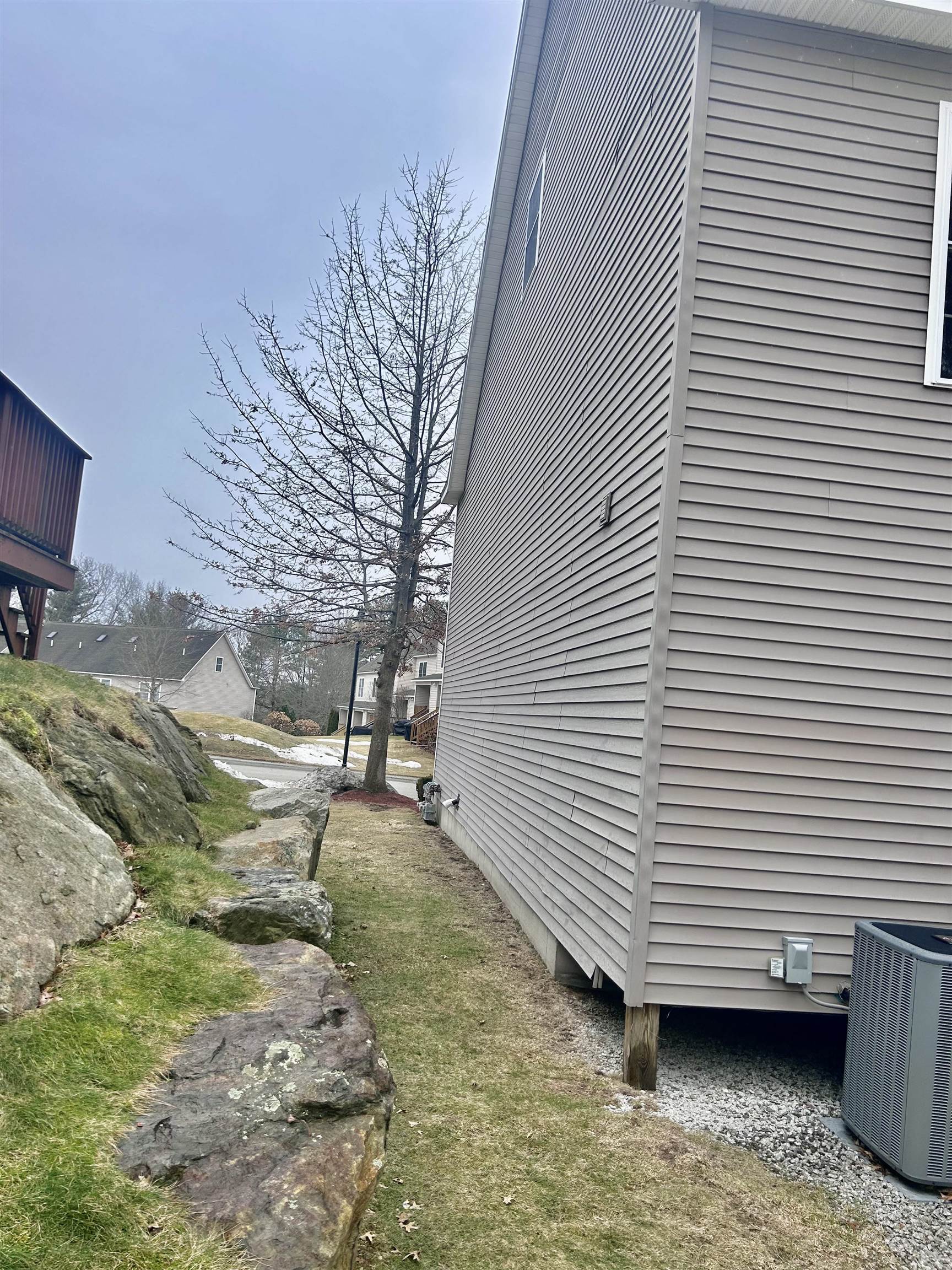 25 Shadowbrook Drive, Unit B Hudson, NH 03051 - Photo 6 of 15