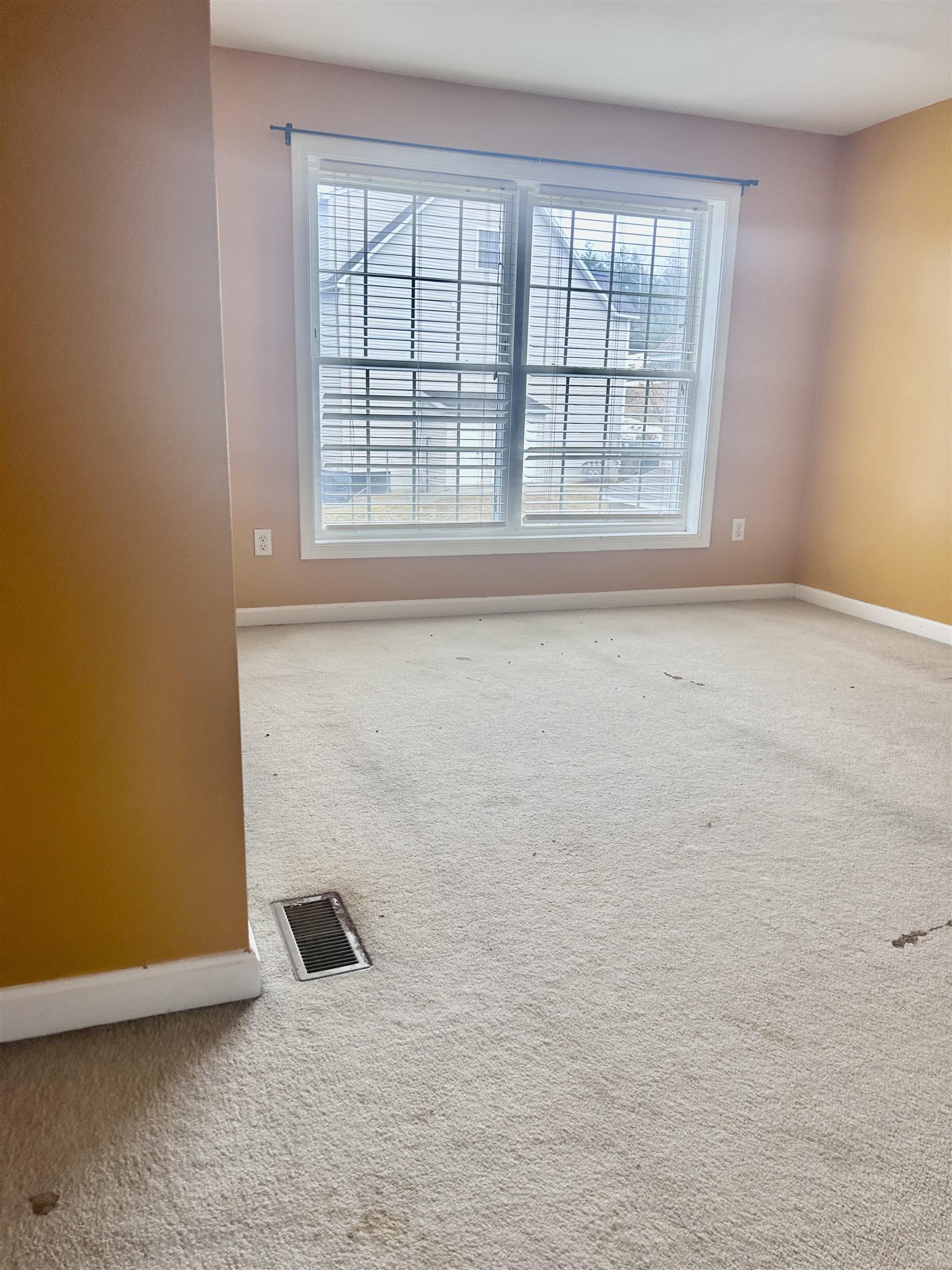 25 Shadowbrook Drive, Unit B Hudson, NH 03051 - Photo 10 of 15