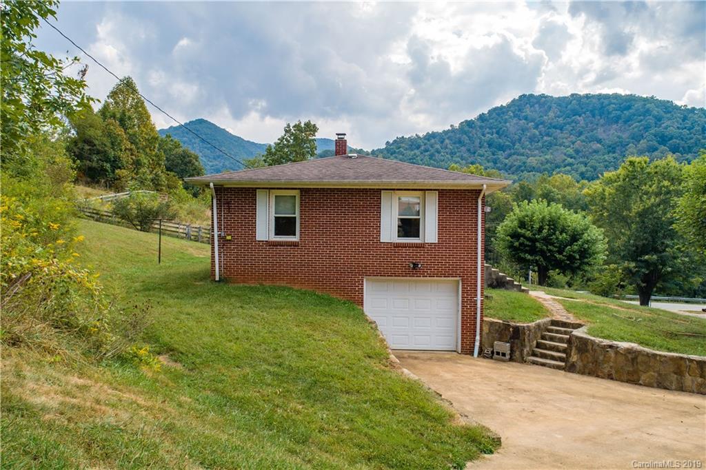 8617 Cruso Road Canton, NC 28716 - Photo 16 of 30 a view of backyard of house with green space