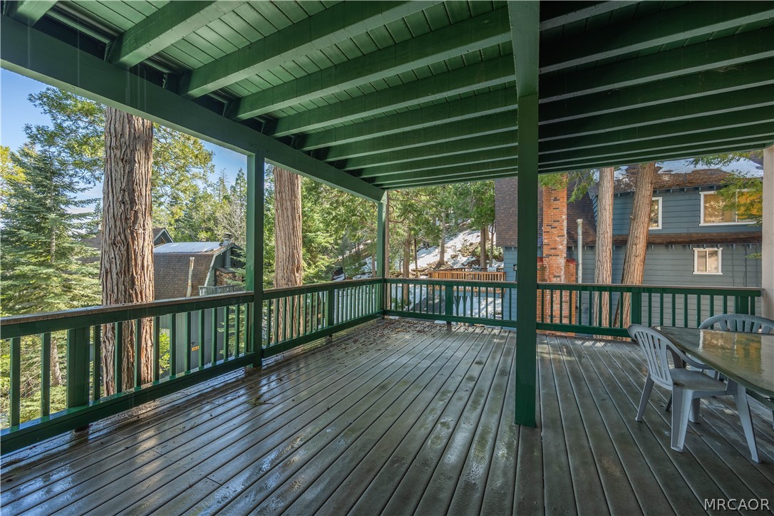 277 Grizzly Road Lake Arrowhead, CA 92352 - Photo 27 of 33 a view of a wooden deck