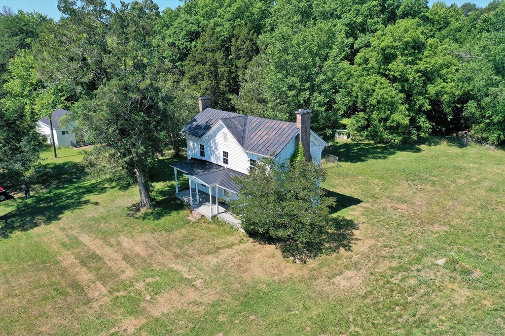 5249 Trottinridge Road Red Oak, VA 23964 - Photo 11 of 13 Gallery Image 11