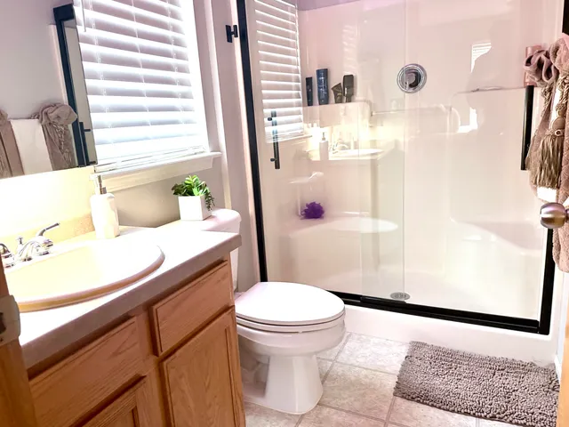 $469,900 | 3010 West Kimberly Avenue, Greenfield, WI 53221