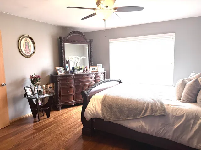 $469,900 | 3010 West Kimberly Avenue, Greenfield, WI 53221