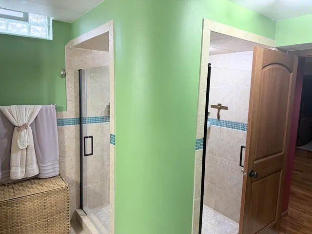 $469,900 | 3010 West Kimberly Avenue, Greenfield, WI 53221