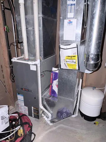 $469,900 | 3010 West Kimberly Avenue, Greenfield, WI 53221