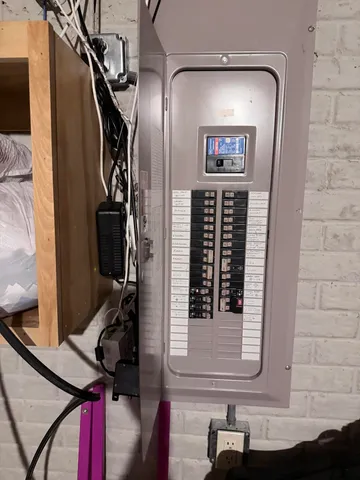 $469,900 | 3010 West Kimberly Avenue, Greenfield, WI 53221