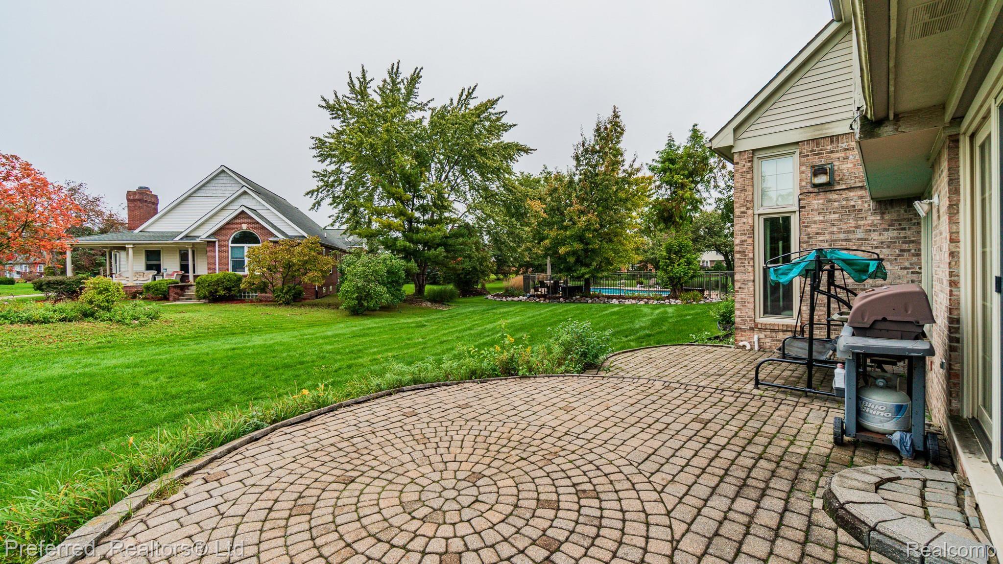45358 Lothrop Road Canton, MI 48188 - Photo 44 of 49 Lothrop-49-1.jpg