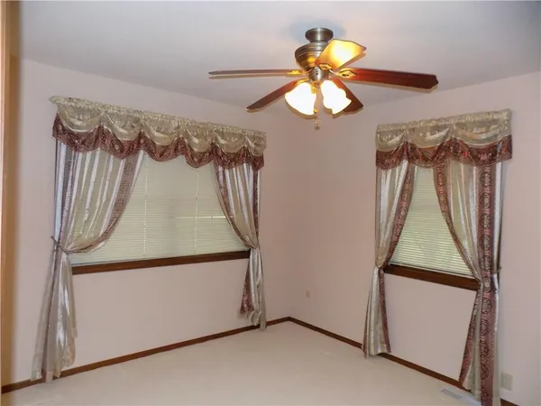 $599,000 | 1200 South Lincoln Street, Ottawa, KS 66067