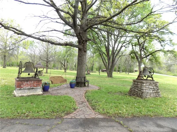 $599,000 | 1200 South Lincoln Street, Ottawa, KS 66067