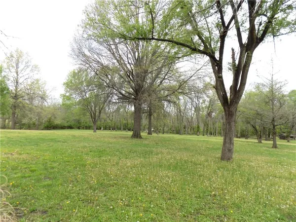 $599,000 | 1200 South Lincoln Street, Ottawa, KS 66067