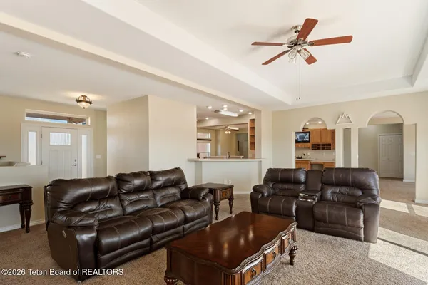 $1,046,000 | 63 Iroquois Trail, Pinedale, WY 82941