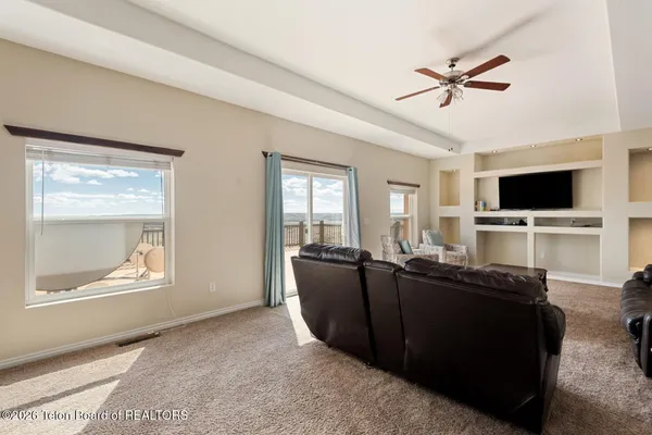 $1,046,000 | 63 Iroquois Trail, Pinedale, WY 82941