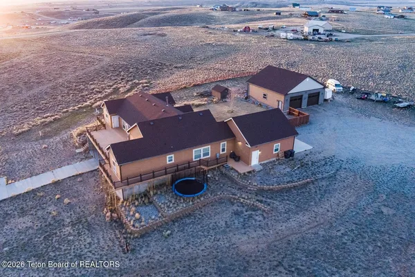 $1,046,000 | 63 Iroquois Trail, Pinedale, WY 82941