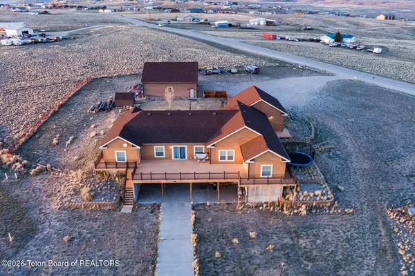 $1,046,000 | 63 Iroquois Trail, Pinedale, WY 82941