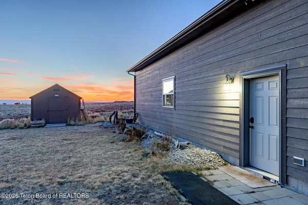 $1,046,000 | 63 Iroquois Trail, Pinedale, WY 82941