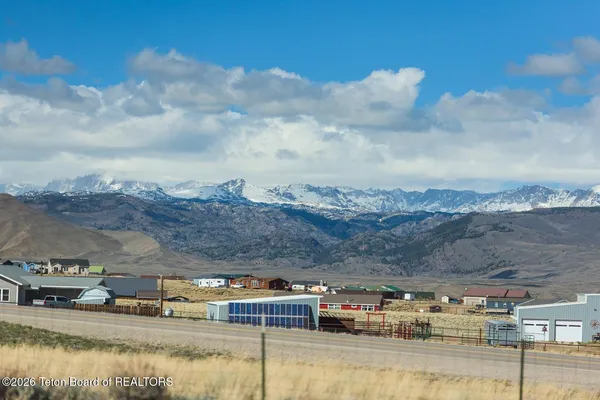 $1,046,000 | 63 Iroquois Trail, Pinedale, WY 82941