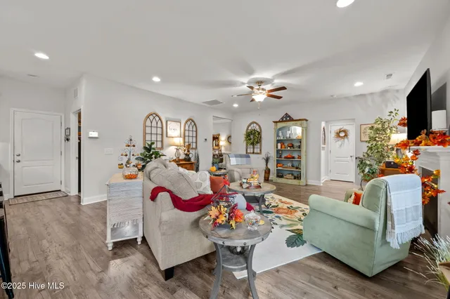 $499,900 | 5229 Nat'l Gdn Trail, Winnabow, NC 28479