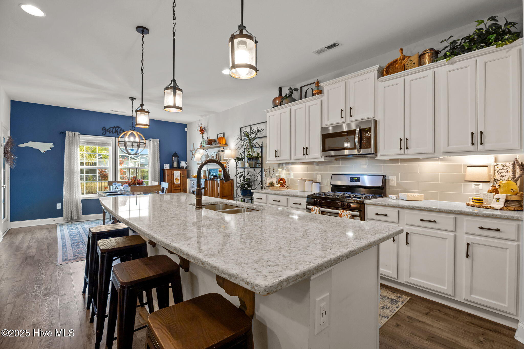 5229 Nat'l Gdn Trail Winnabow, NC 28479 - Photo 37 of 50 Kitchen