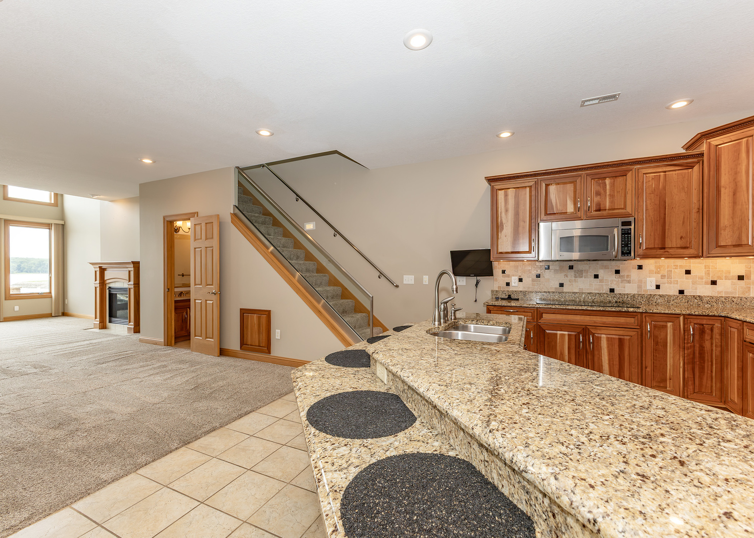 17 Villa Drive Hampton, IL 61256 - Photo 6 of 45
