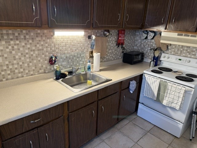 75 Nicholas Road, Unit A Framingham, MA 01701 - Photo 9 of 14