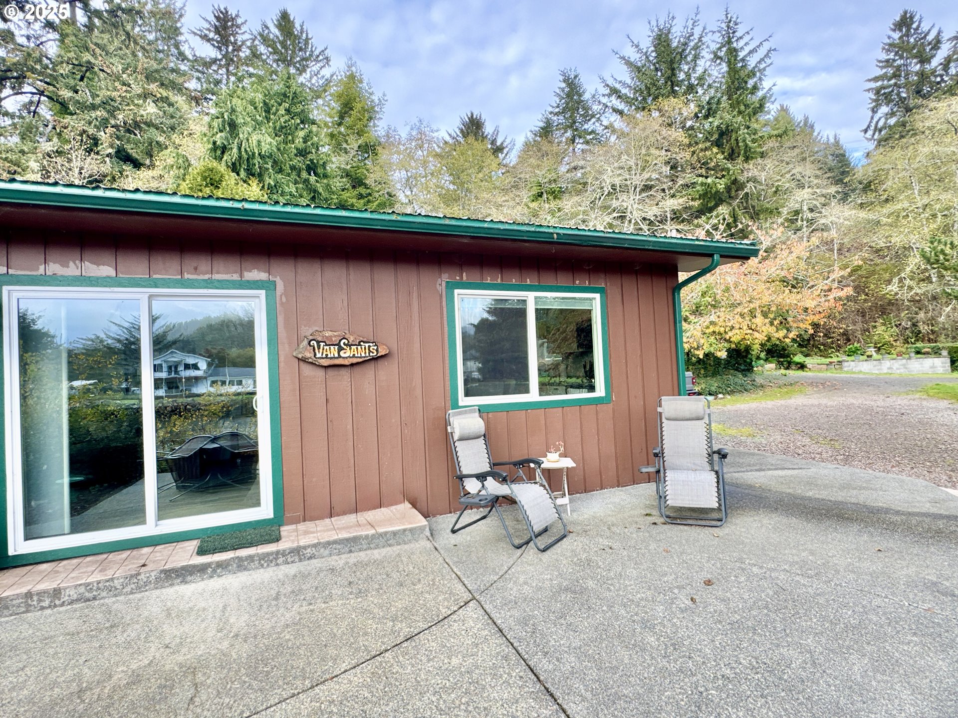 99268 Winchuck River Road Brookings, OR 97415 - Photo 23 of 48