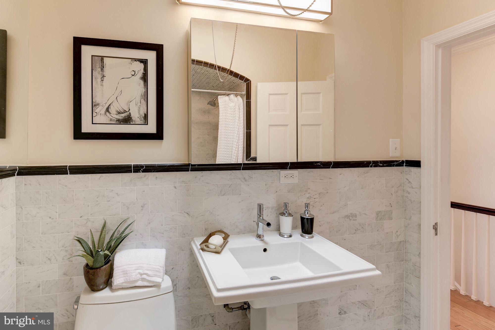 3419 Reservoir Road Northwest Washington, DC 20007 - Photo 16 of 25 Bath