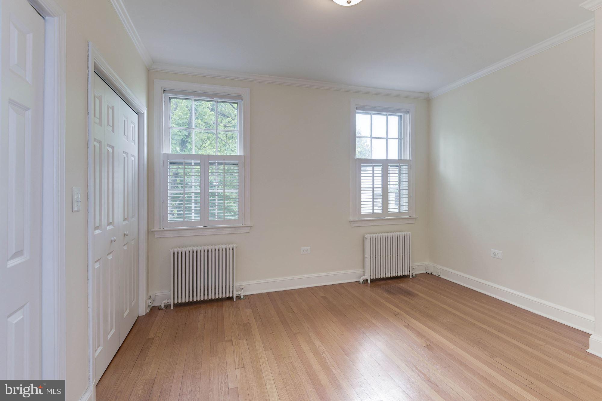 3419 Reservoir Road Northwest Washington, DC 20007 - Photo 17 of 25 Bedroom